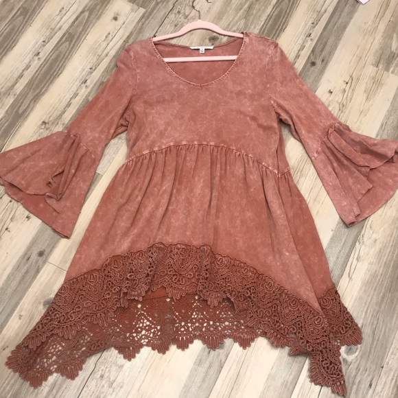 Boutique Distressed Boho Tunic size Medium - Picture 3 of 13
